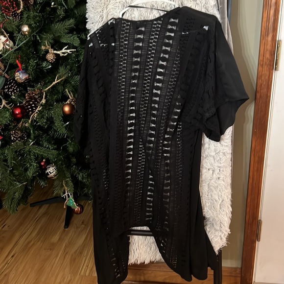 One size fits all tunic - Picture 2 of 2